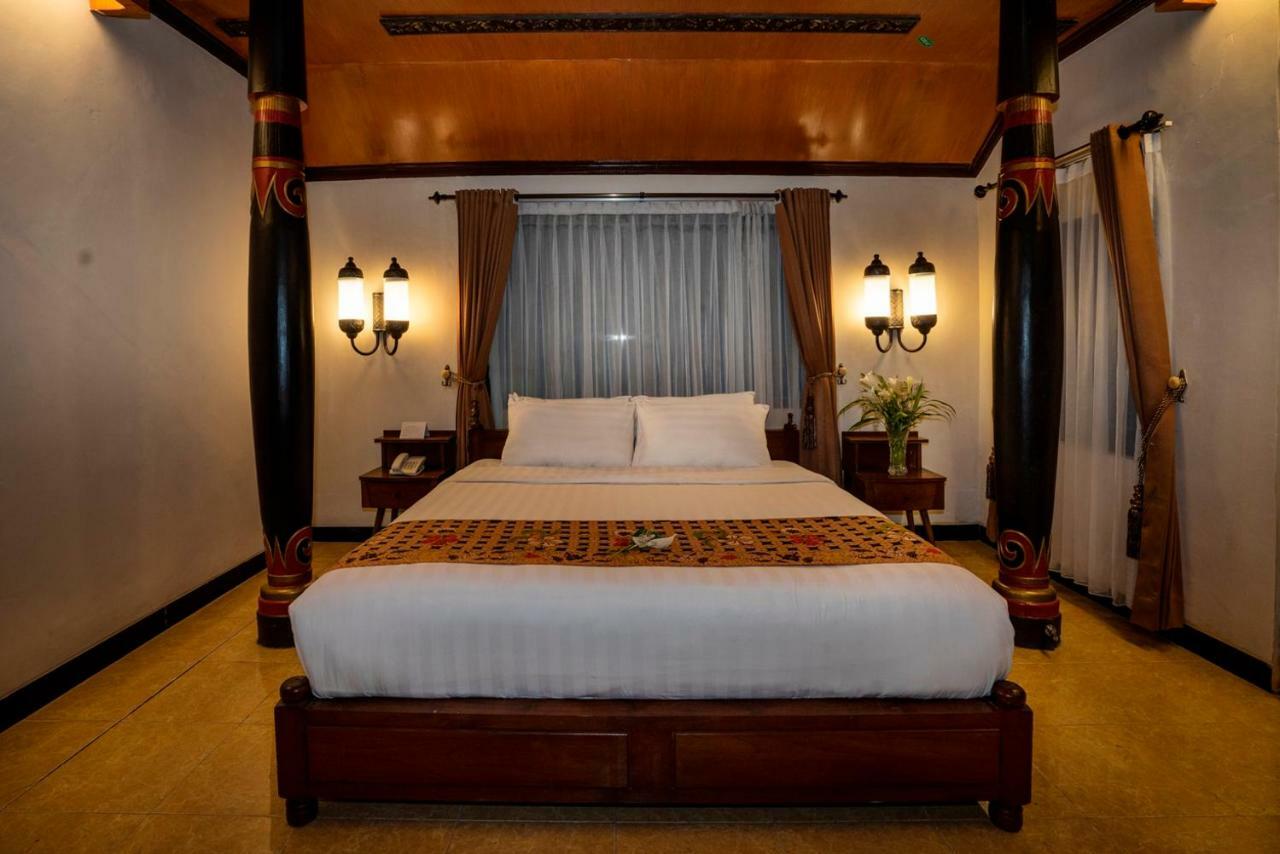 Hotel Melva Balemong Semarang Esterno foto